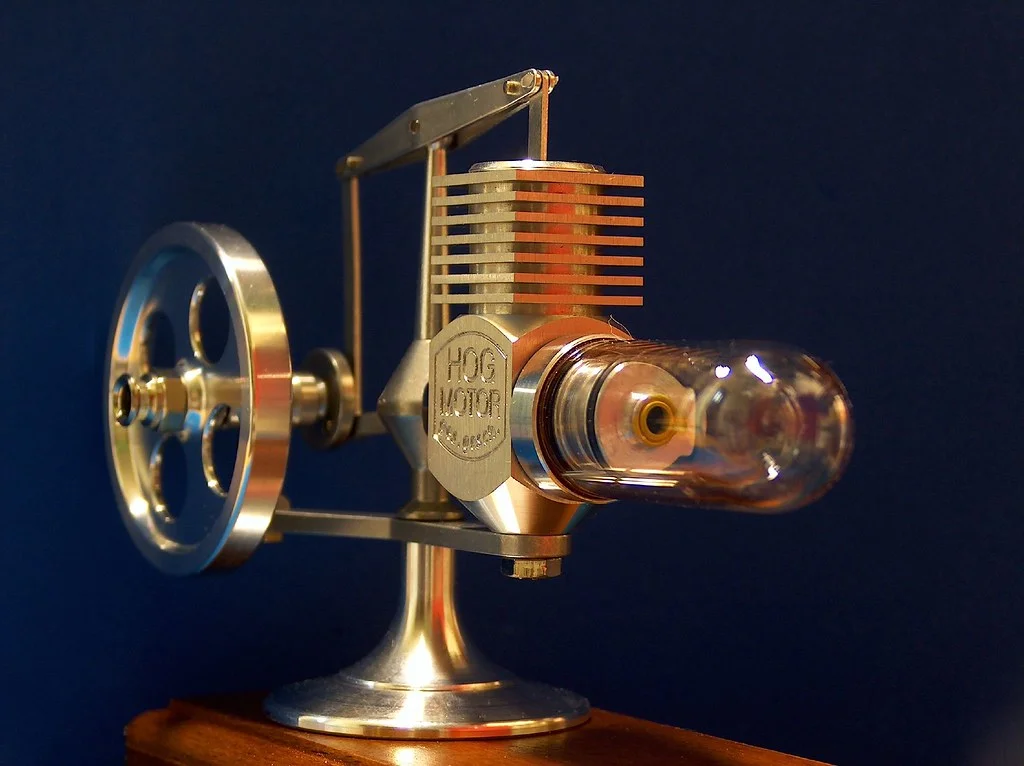 MOTOR STIRLING » Qué es, Funcionamiento, Ventajas MOTOR STIRLING » Qué es, Funcionamiento, Ventajas