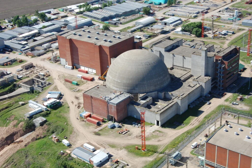CENTRALES NUCLEARES EN ARGENTINA Centrales nucleares en Argentina