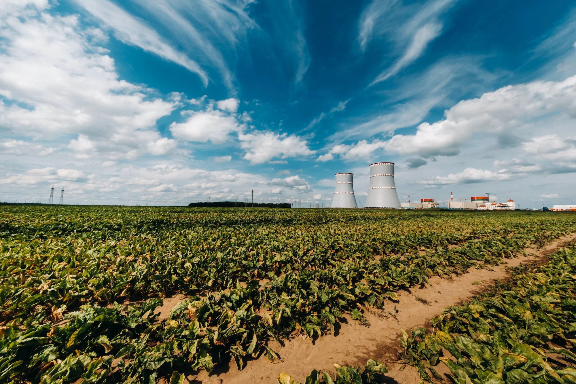 BENEFICIOS DE LA ENERGÍA NUCLEAR