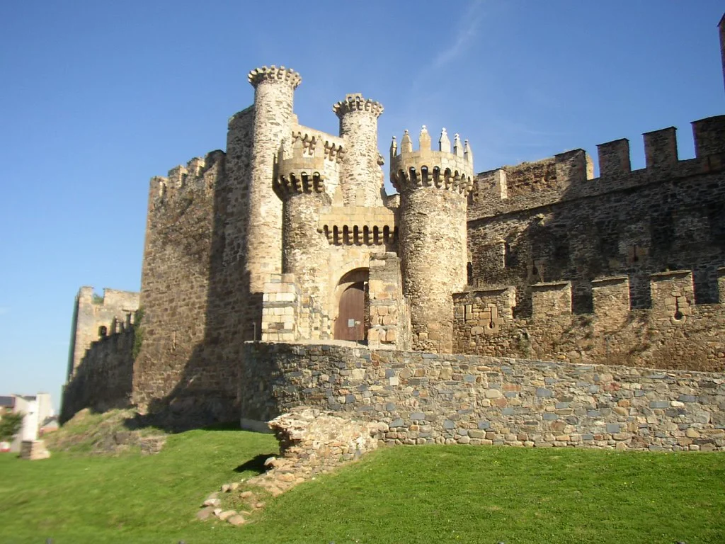 PUEBLOS DE LEÓN » 7 rincones únicos y especiales para viajar PUEBLOS DE LEÓN » 7 rincones únicos y especiales para viajar