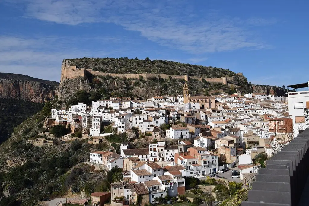 PUEBLOS CON ENCANTO EN VALENCIA » 7 destinos imperdibles PUEBLOS CON ENCANTO EN VALENCIA » 7 destinos imperdibles