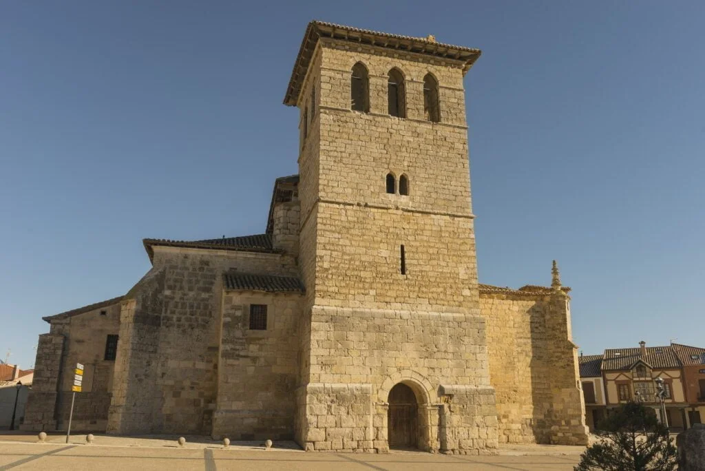 PUEBLOS DE PALENCIA » 7 paradas ideales para visitar San Pedro church in Fromista, Palencia, Spain