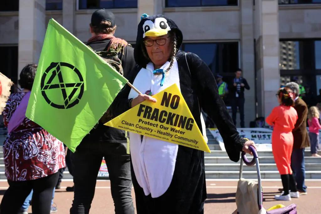FRACKING » Qué es, Proceso. Ventajas, Desventajas FRACKING » Qué es, Proceso. Ventajas, Desventajas